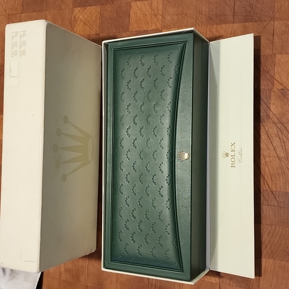 Rolex Cellini 18k Rose Gold Men's Watch 5330 - Picture 10 of 10